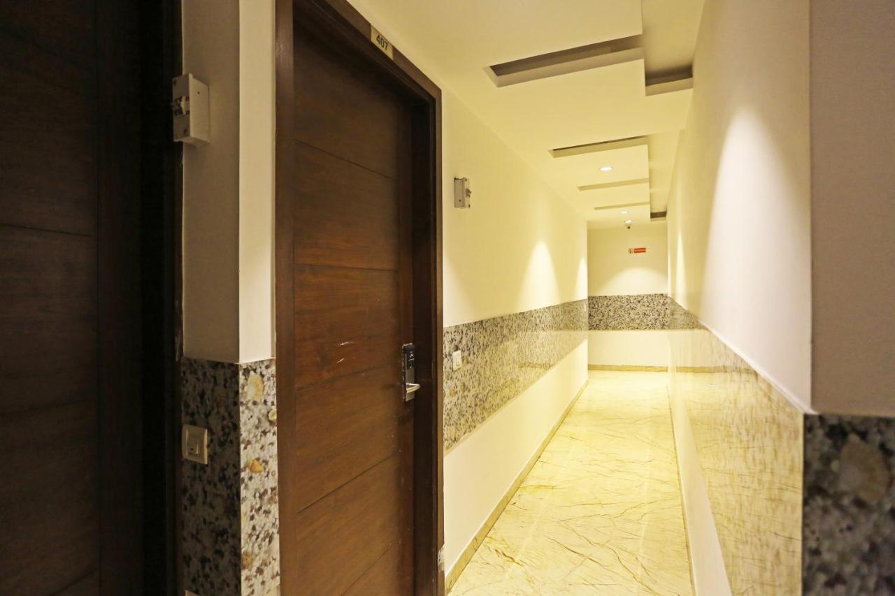 Hotel Sm Suits Near Delhi Airport-Unit By Grand Urban Luxury New Delhi Buitenkant foto