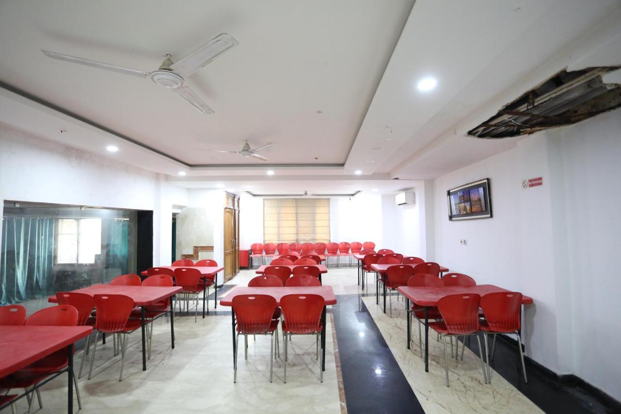 Hotel Sm Suits Near Delhi Airport-Unit By Grand Urban Luxury New Delhi Buitenkant foto